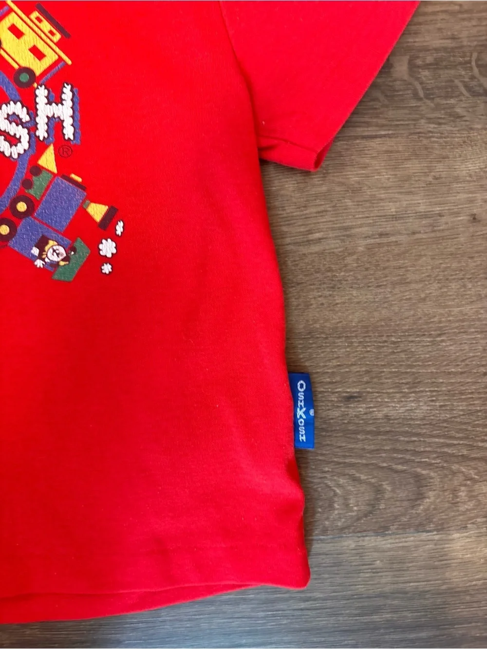 Vintage OshKosh Kids 4T Red Express Train Graphic T-shirt 1980’s Unisex
